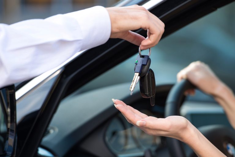 Discover top Kigali car rental services in Rwanda with Kigali Car Rent. Affordable, reliable Rwanda car hire for business, safaris & airport transfers