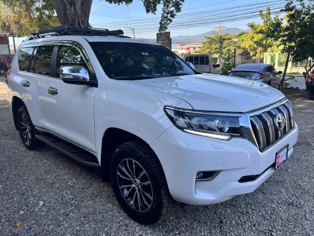 Toyota Land Cruiser Prado TXL 4x4 parked in Kigali ready for self drive rental
