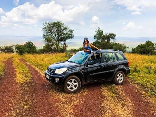 Self drive cars for safari Rwanda