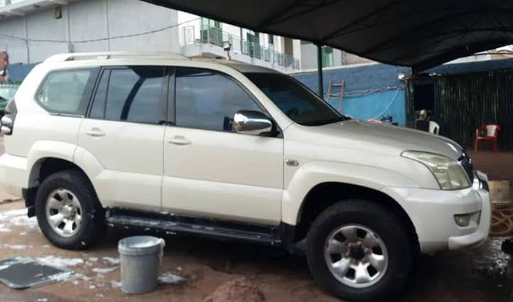 7 Seater Car Rental Rwanda for family road trips