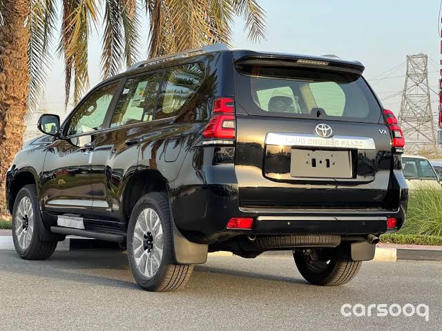 4x4 car hire Kigali Rwanda for safari and road trips